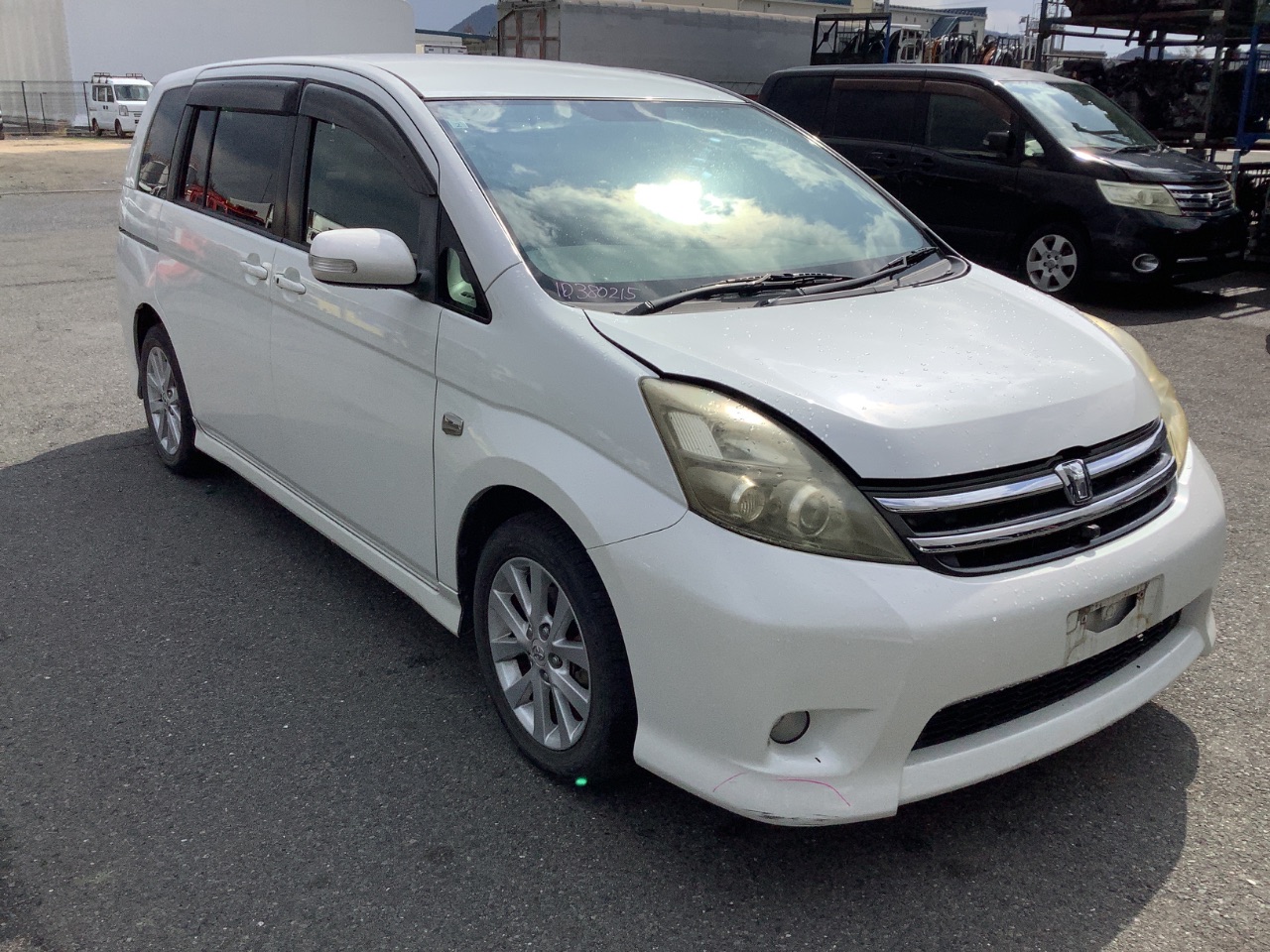 TOYOTA Isis Ref:SP380215 1/20